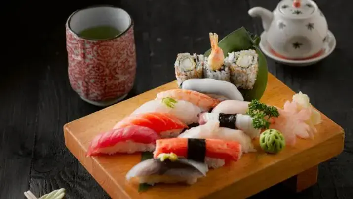 Menu Makanan Laut Golden Globes Picu Kontroversi